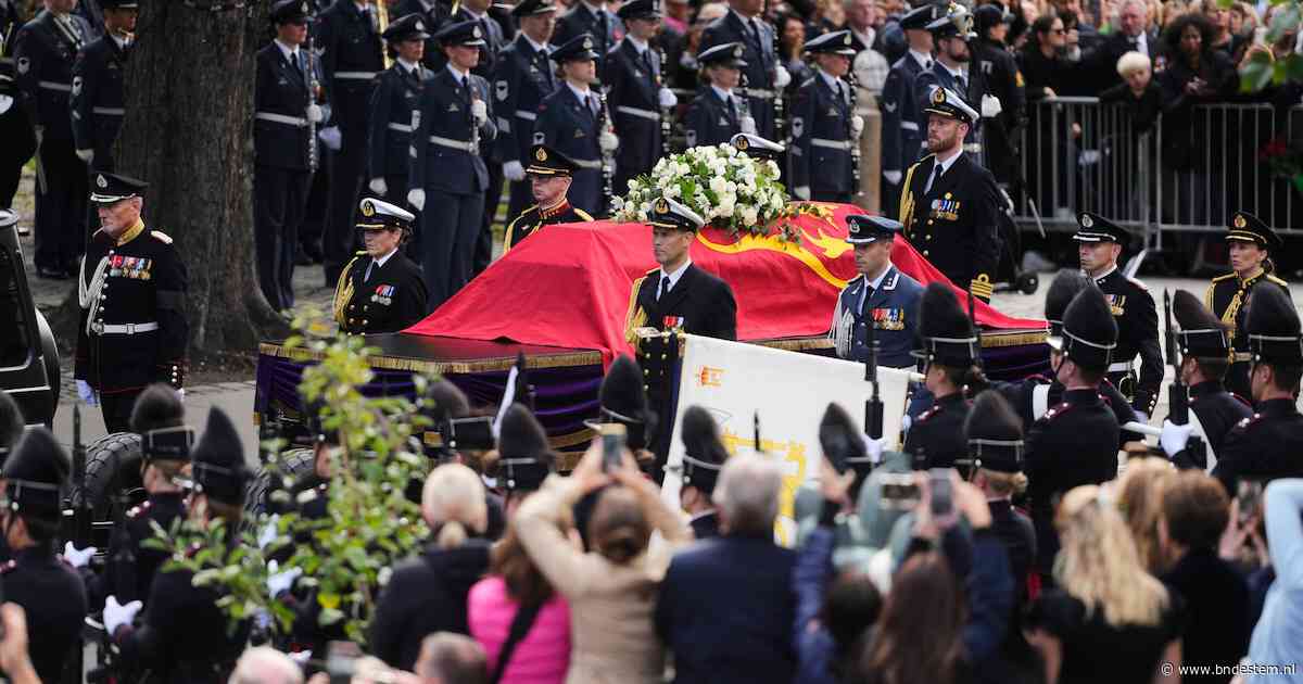 LIVE Uitvaart koning Harald | Uitvaart koning Harald begonnen, ook Marius Høiby is aanwezig