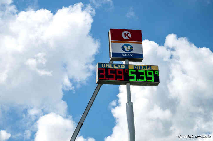 Stock market today: Dow, S&P 500, Nasdaq futures hold steady as oil prices near $100