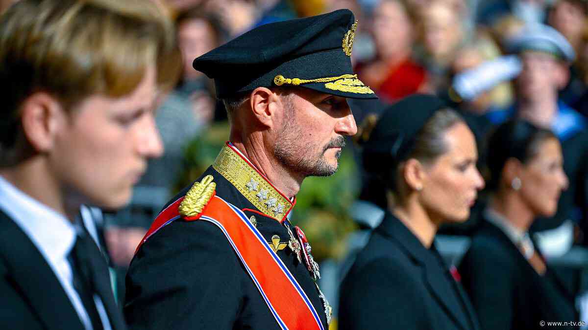 Trauerzug und Gottesdienst: Royals und Staatsgäste erweisen Harald V. die letzte Ehre