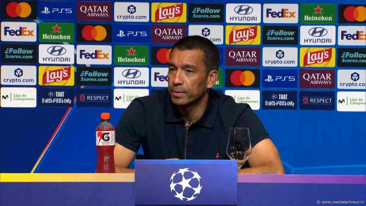 Van Bronckhorst ziet 'uitdaging' voor Feyenoord: 'Moeten het lef hebben daarvoor'
