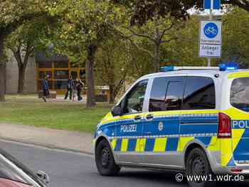 Feuerwehr Kerpen evakuiert Schule und sucht Gefahrstoff