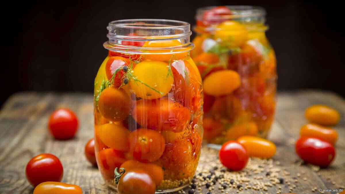 Tomaten haltbar machen: Warum Fermentieren die cleverste Methode ist