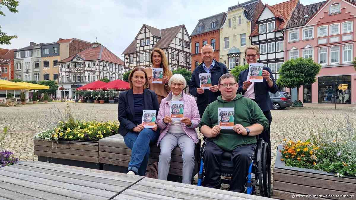„Einfach durch die Stadt": Dieses Heft macht Peine für alle erlebbar