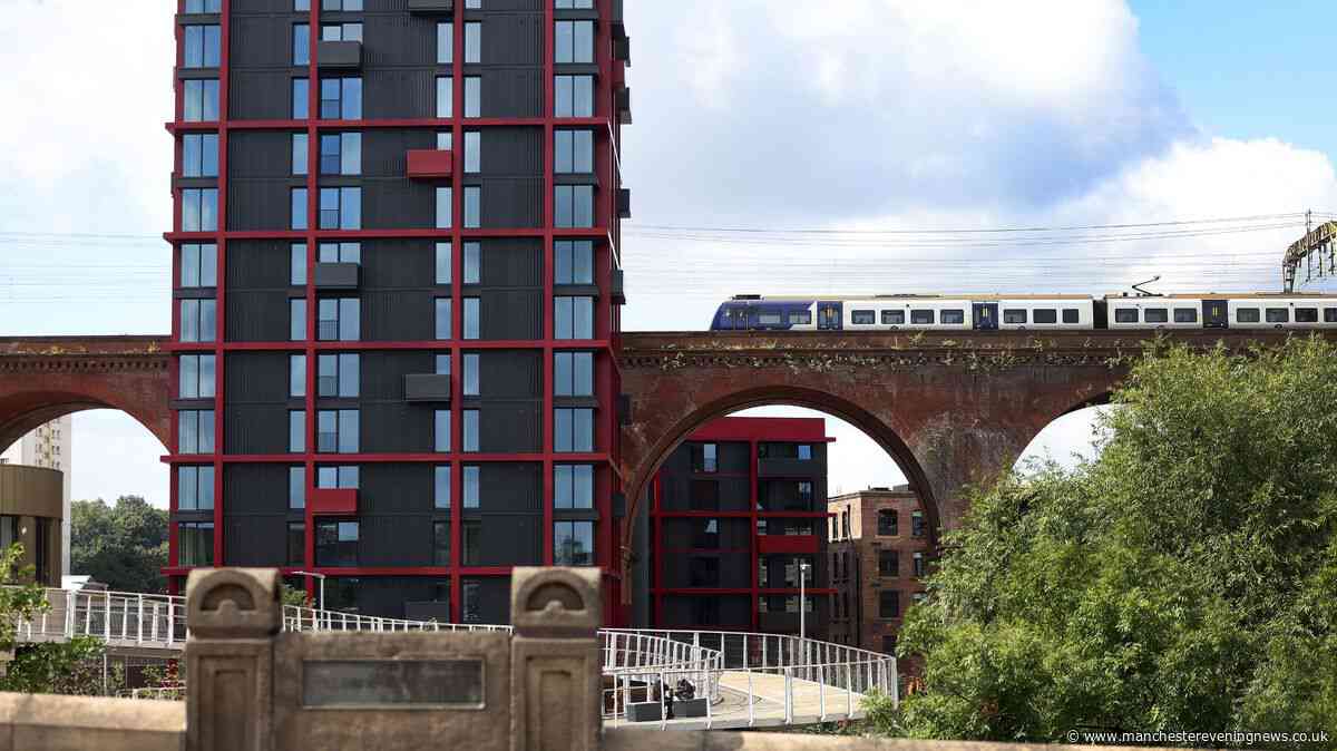 Stockport's iconic arches to host free all-day party with live music and family friendly rave