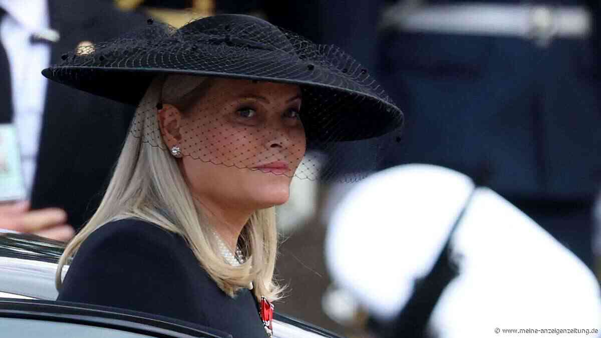Mette-Marit bei Haralds Beerdigung: Expertin warnt vor gefährlichem Infektionsrisiko