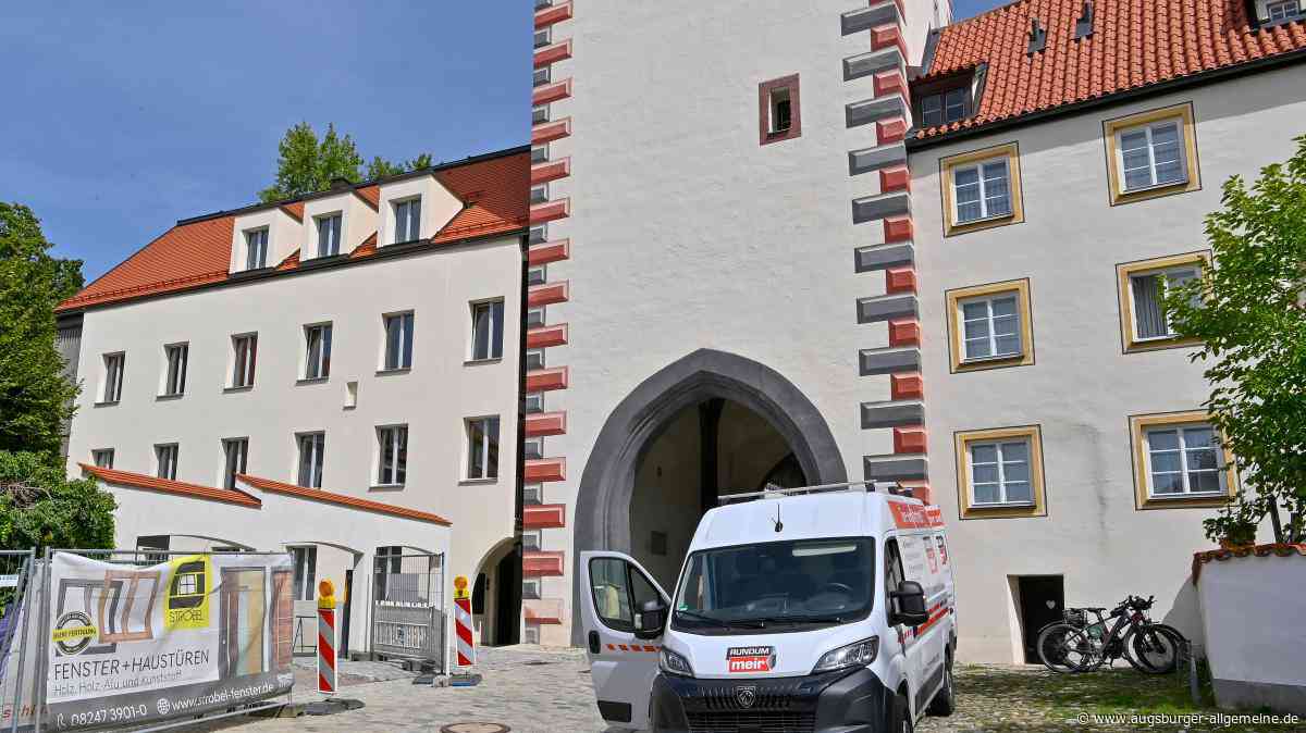 Der Neubau am Bayertor fügt sich harmonisch ein