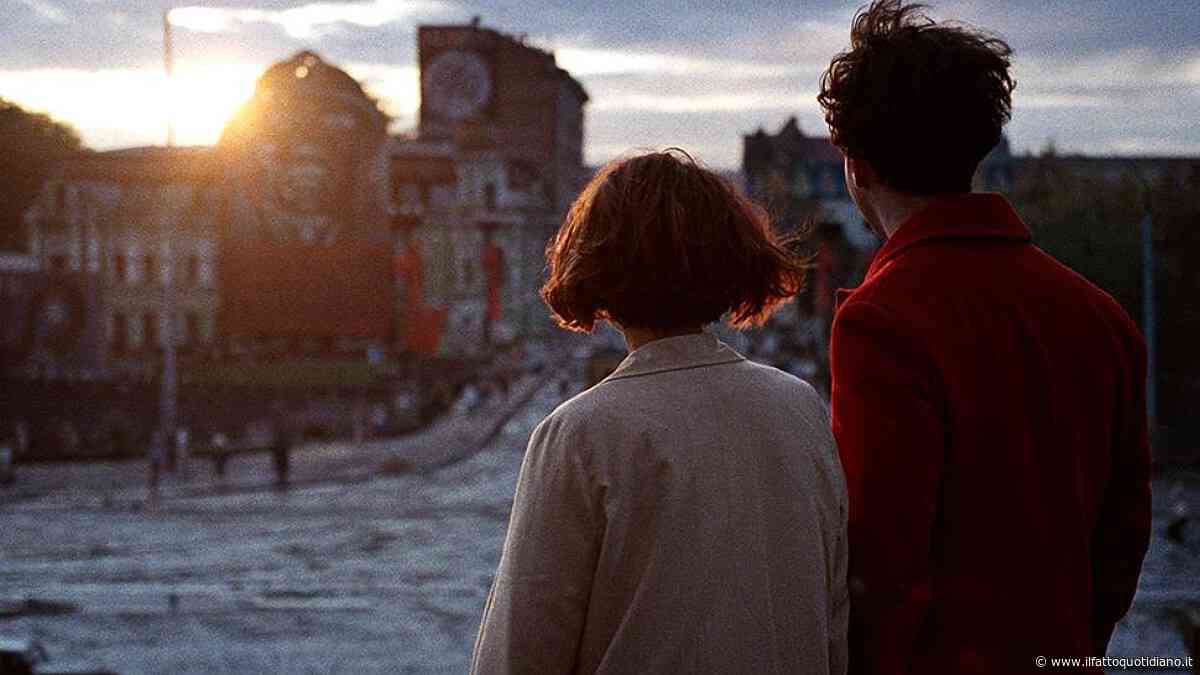 L’atomica, Stalin e il delirio della Storia: DAU, il kolossal visionario che porta il terrore sovietico nel cuore del Concorso di Venezia