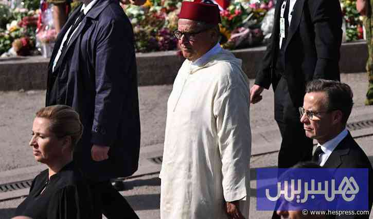 أخنوش يمثل الملك في جنازة هارالد