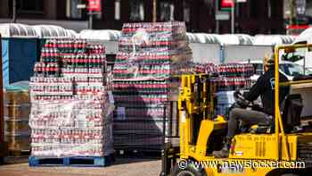 Arbeidsinspectie eist maatregelen van werkgevers: ’wekelijks ongeluk met heftruck’