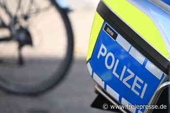 „Dooring“-Unfall in Chemnitz: Radfahrer knallt gegen Autotür