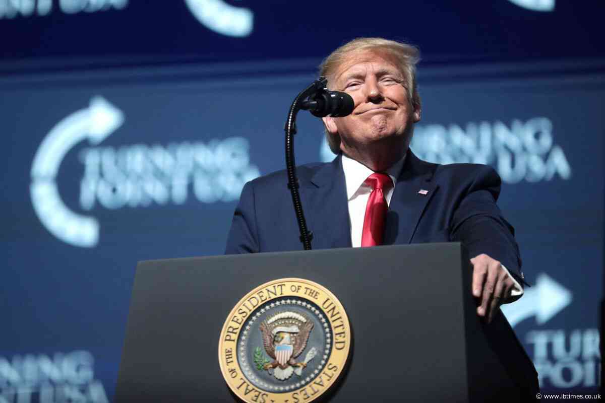 'Trump's Health Seems Deeply Unwell': Fresh Video of President's Leg Tapping Triggers Online Debate