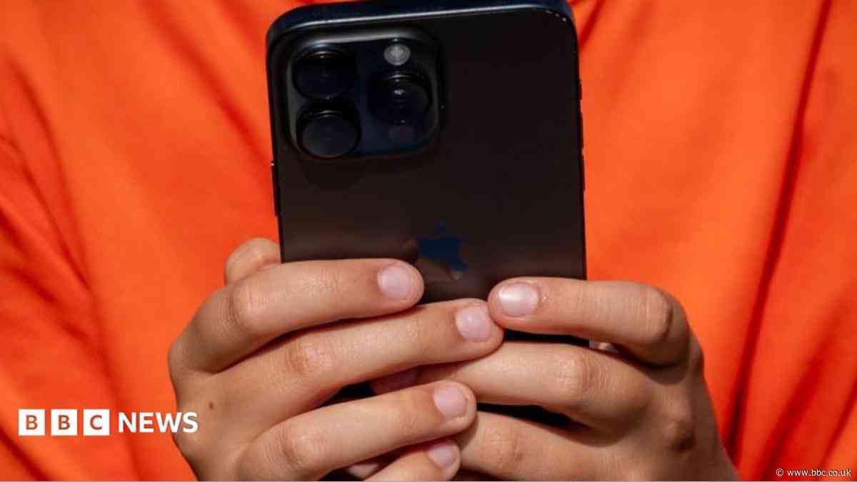 New law to force tech firms to stop children taking or sharing nude images