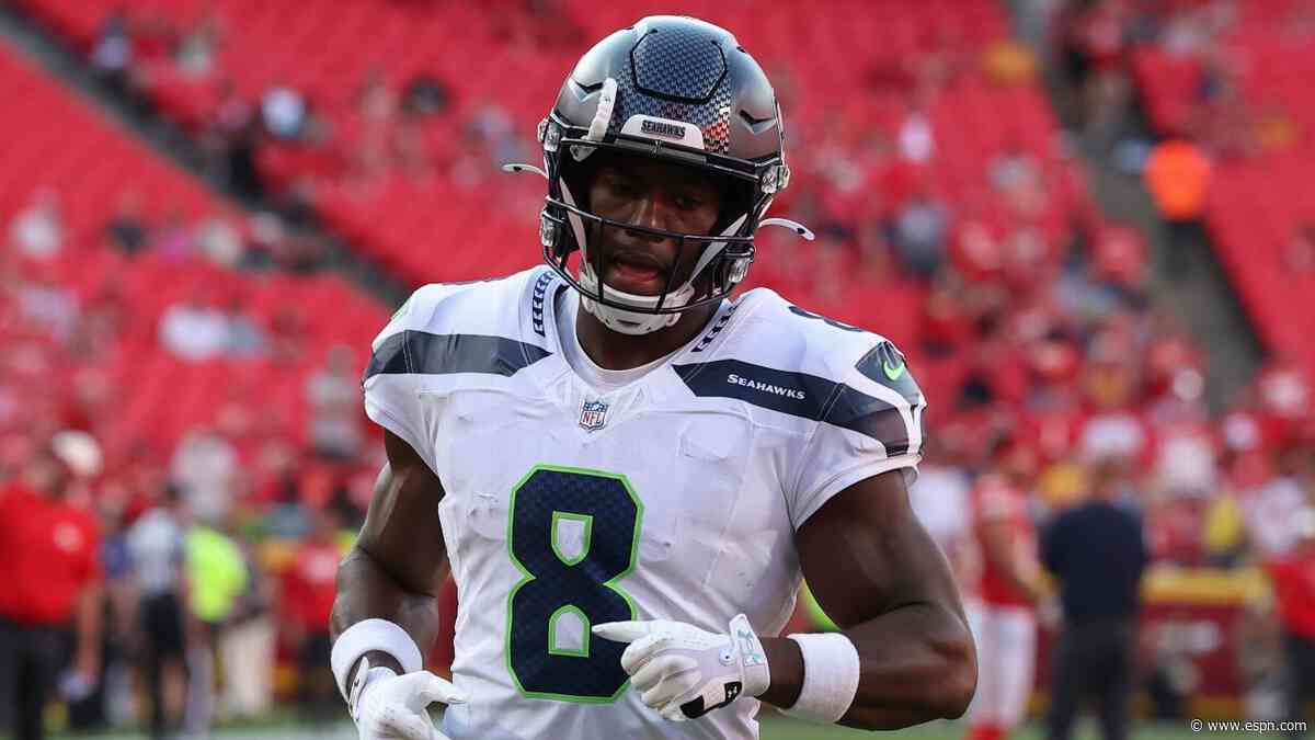 The Playbook: Shadow Reports, lineup locks and projected scores for Week 1