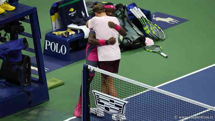 [VIDEO] Emotivo gesto: Tiafoe consoló a Michelsen tras épica remontada en el US Open