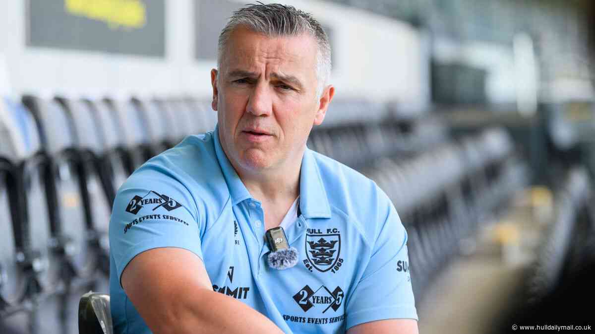 Hull FC head to Leeds Rhinos with 11 out as 'personal reasons' absence confirmed