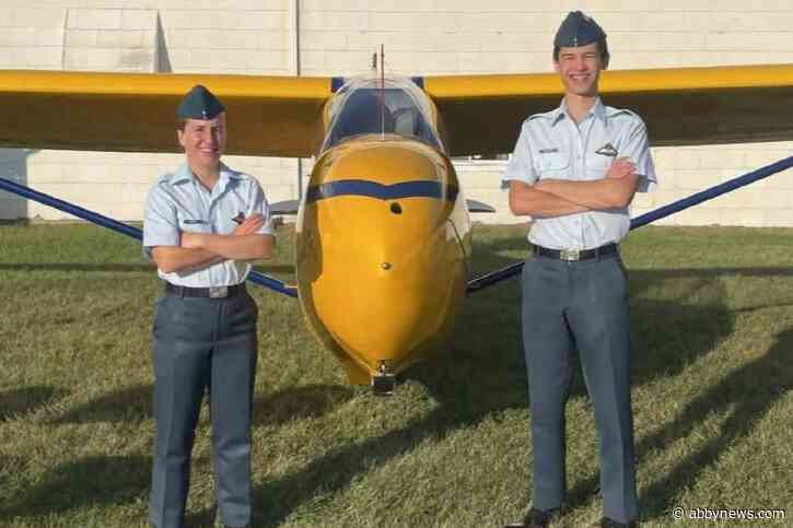 Three Chilliwack air cadets earn freedom to fly