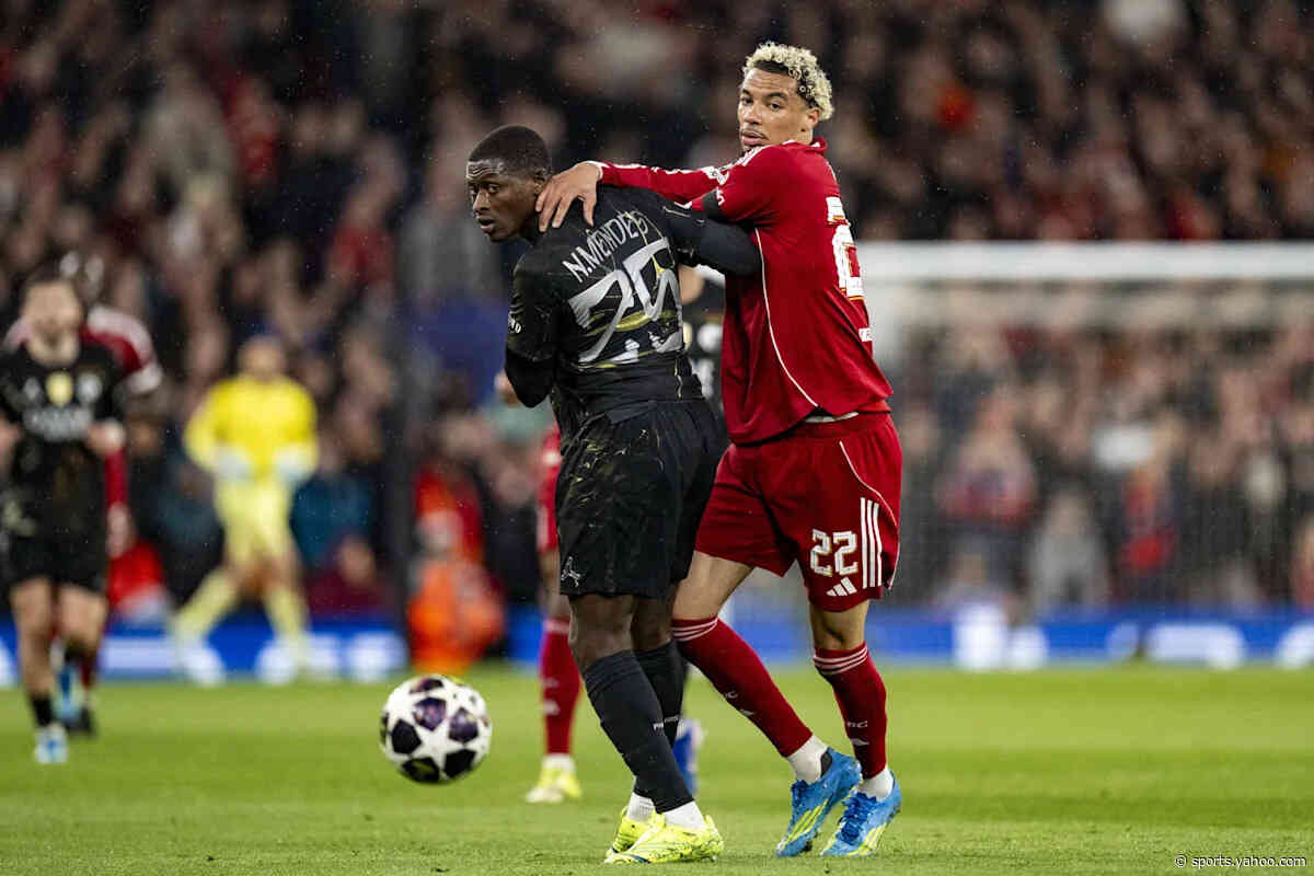 Liverpool considered moves for Chelsea man and PSG star this summer