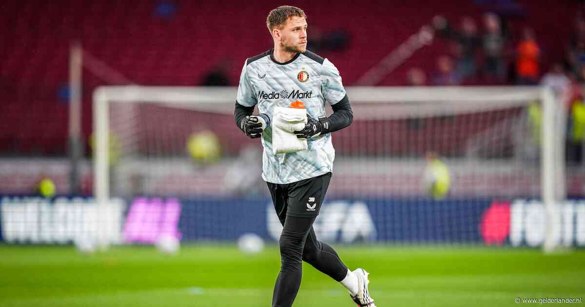 LIVE Champions League | Feyenoord met Javi López op de linkerflank, slecht weer in Barcelona