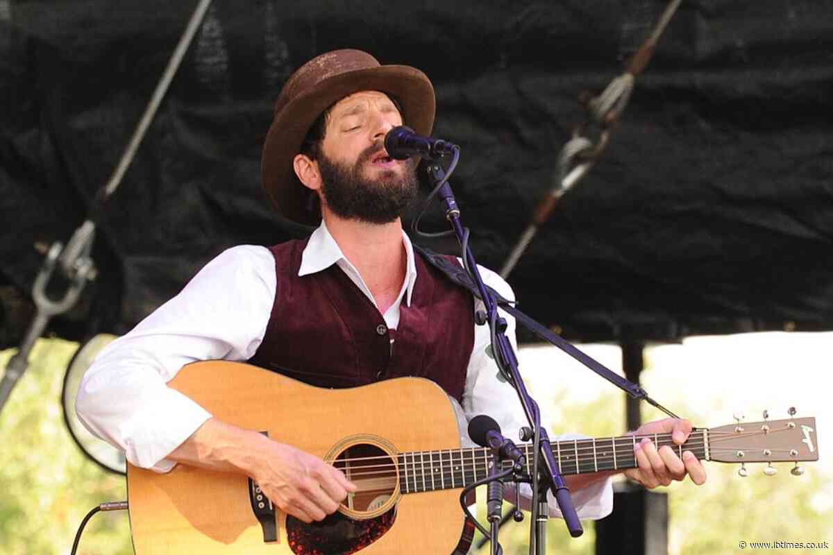Ray LaMontagne Is 'Doing Well Now' After Onstage Collapse During Nashville Concert
