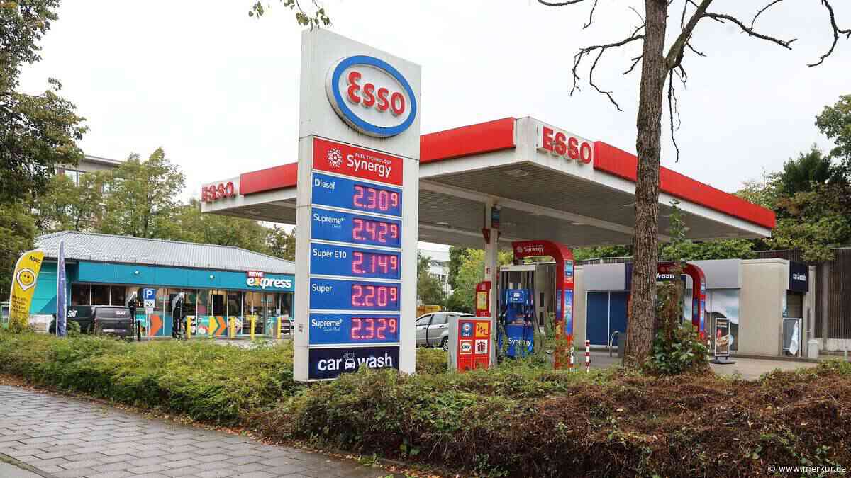 Messer-Angriff in Bogenhausener Tankstelle: Der mutmaßliche Räuber ist erst 15