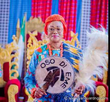 Photos: Remi Tinubu bags Oso Di Eme I chieftaincy title in Imo