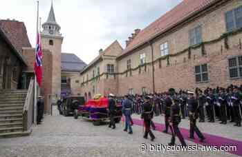 Harald V de Noruega recibe sepultura en el Castillo de Akershus en una ceremonia privada