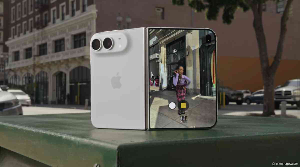 The New Folding iPhone Duo’s Biggest AI Feature Is Its Price