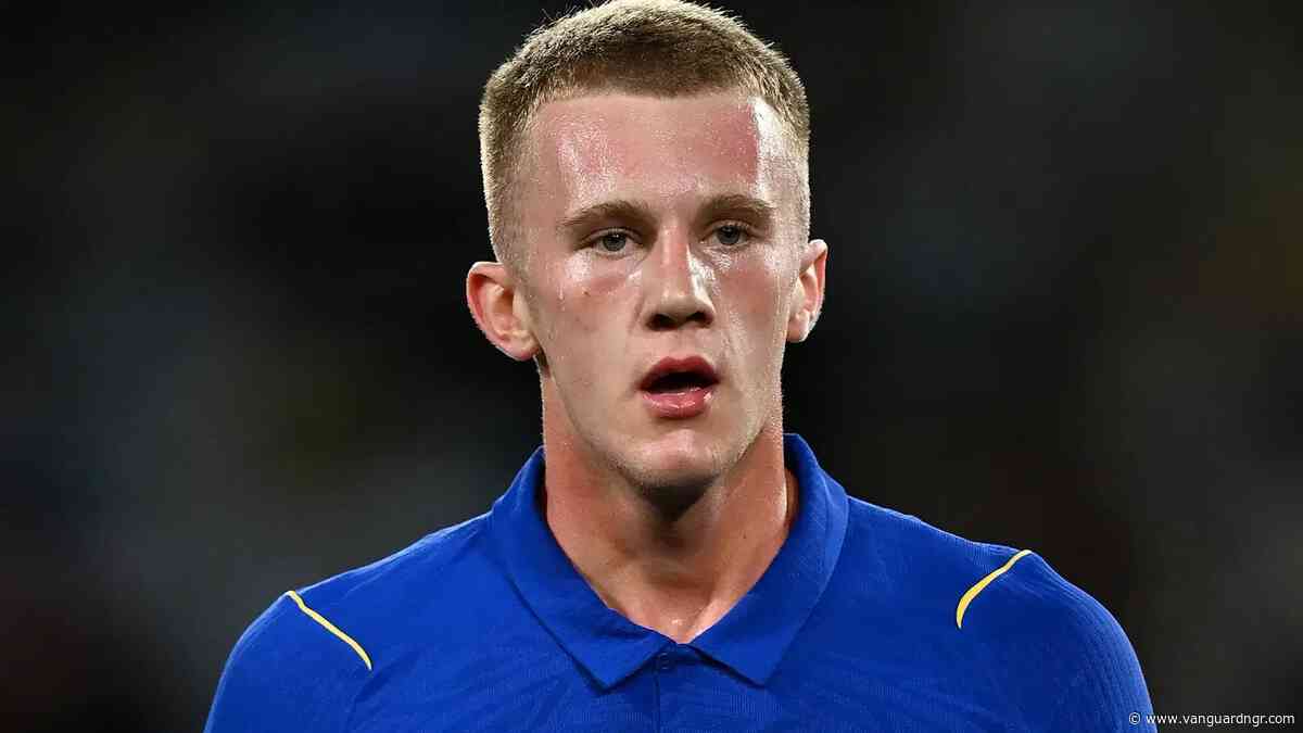 Carabao Cup: Chelsea hand 16-year-old Watson debut against Leeds
