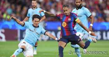 Feyenoord komt niet verder dan eretreffer in Camp Nou en start Champions League met ruime nederlaag