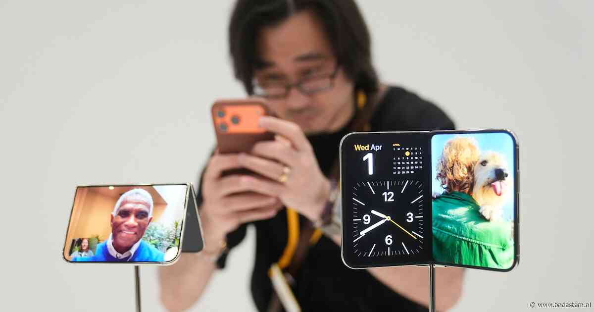 Daar is hij dan: de opvouwbare iPhone van Apple, maar hoe vernieuwend is dit apparaat?
