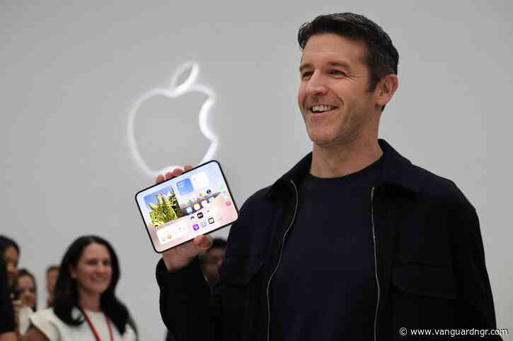 Apple unveils its first foldable smartphone iPhone Duo