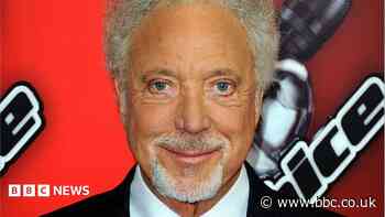 'I didn't want to leave The Voice', says Sir Tom Jones