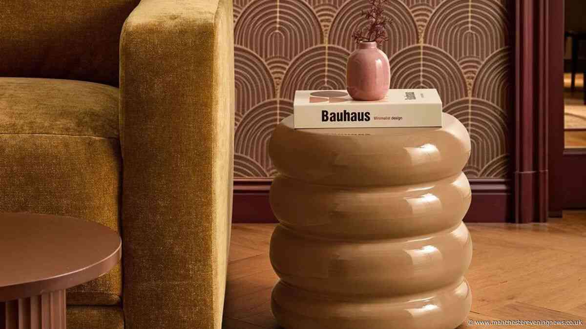 Dusk shoppers race to buy £41 living room table that looks very similar to £219 designer buy