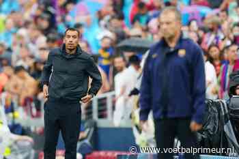 Van Bronckhorst trots op Feyenoord: 'Met hun kwaliteiten gaat het soms zo snel...'