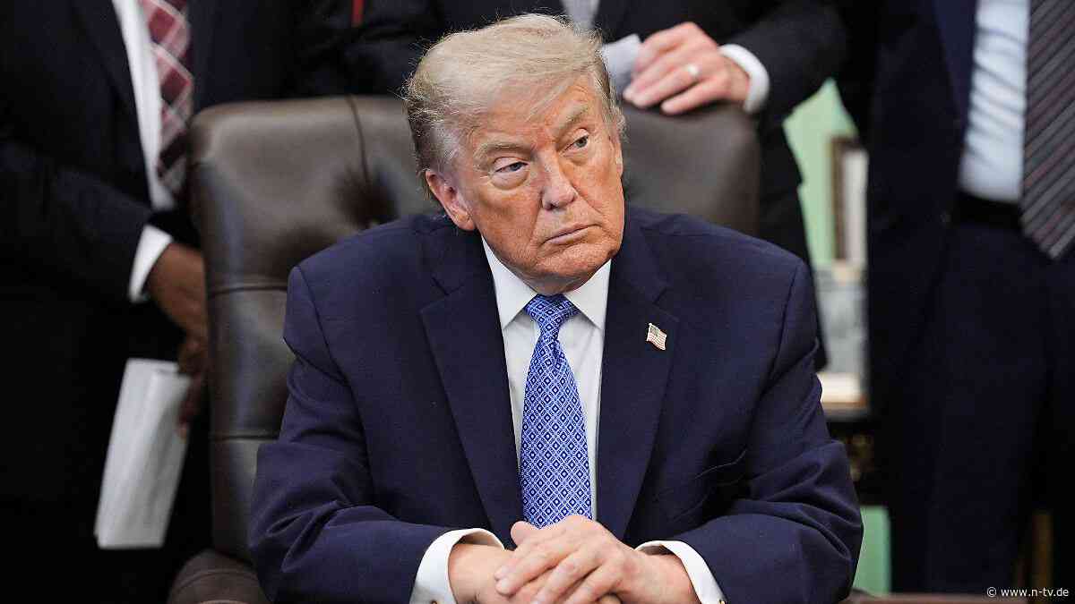 "Das ist mein Geld": US-Präsident Trump sitzt auf gewaltiger Kriegskasse - doch öffnet sie nicht