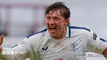 Spinners put Yorkshire in control against Essex