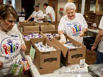 Connecting Kids to Meals invites volunteers to outdoor packing event