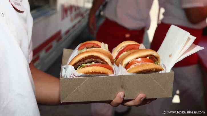 Major burger chain In-N-Out changes two key ingredients, sending fans into a frenzy