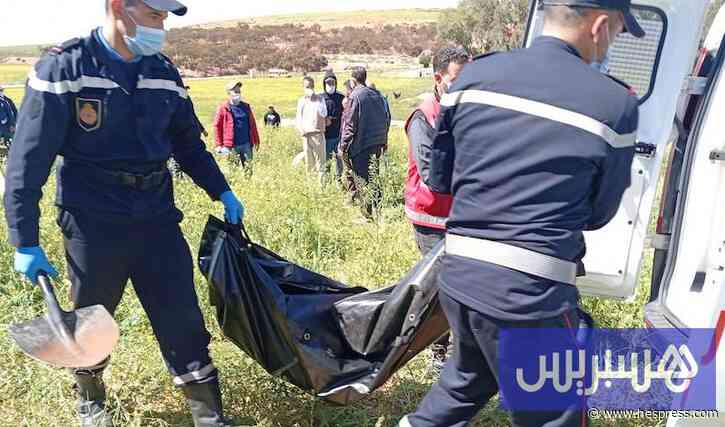 استخراج رفات بشرية في أيت شيكر