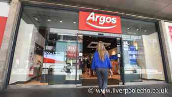 Argos shoppers save £547 on 'beautiful' velvet corner sofa