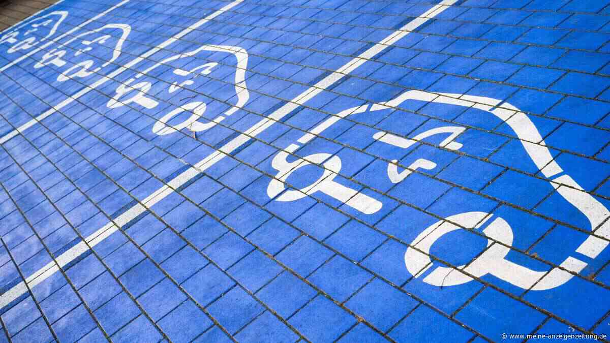 Mehr als jeder Vierte will aufs E-Auto umsteigen