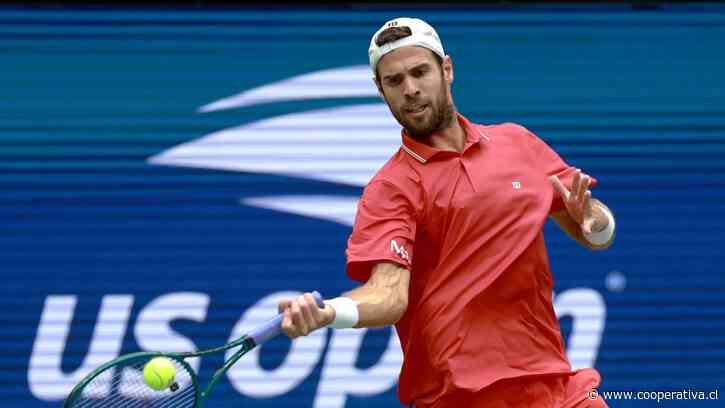 Karen Khachanov avanzó a semifinales del US Open tras retiro de Alexander Blockx por lesión