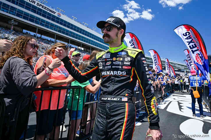 Denny Hamlin Is the Championship Favorite. Team Penske Might Be His Biggest Problem.