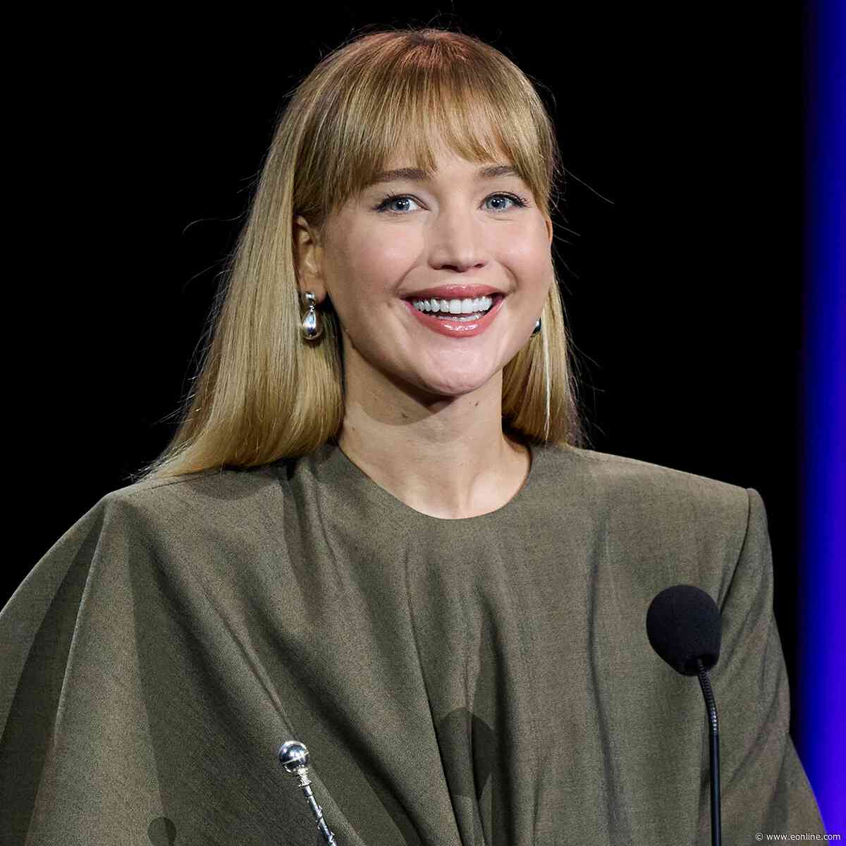 Jennifer Lawrence Joins Instagram in the Most Jennifer Lawrence Way