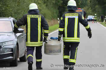 Feuerwehr birgt Bullensperma aus Unfall-Pkw