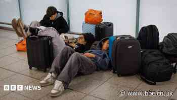 Air traffic failure was avoidable, says transport secretary