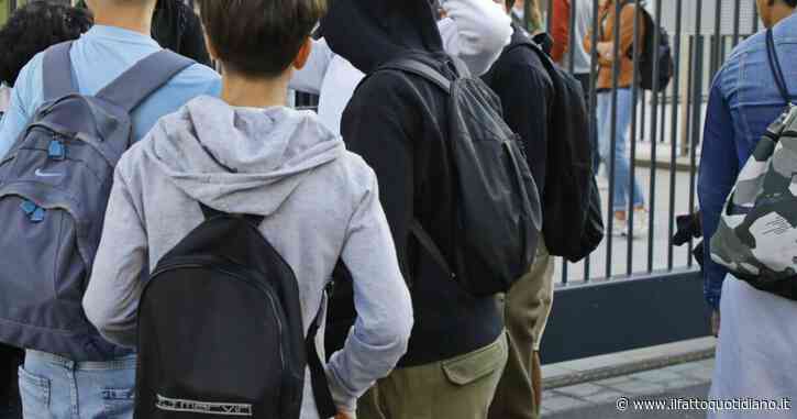 Scuola, Lazio maglia nera per l’agibilità: solo il 12,7% degli edifici ha il certificato. Protesta Pd davanti alla Regione: “Sbloccare i fondi”