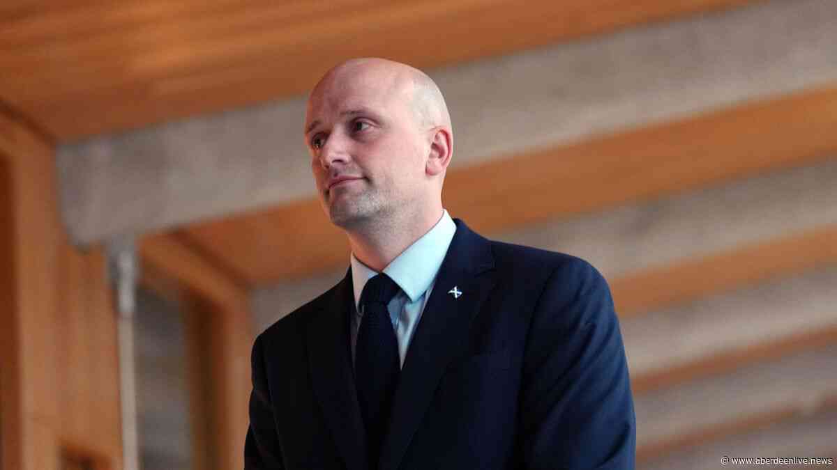 Stephen Flynn unable to say if Transport Scotland merger will result in job cuts