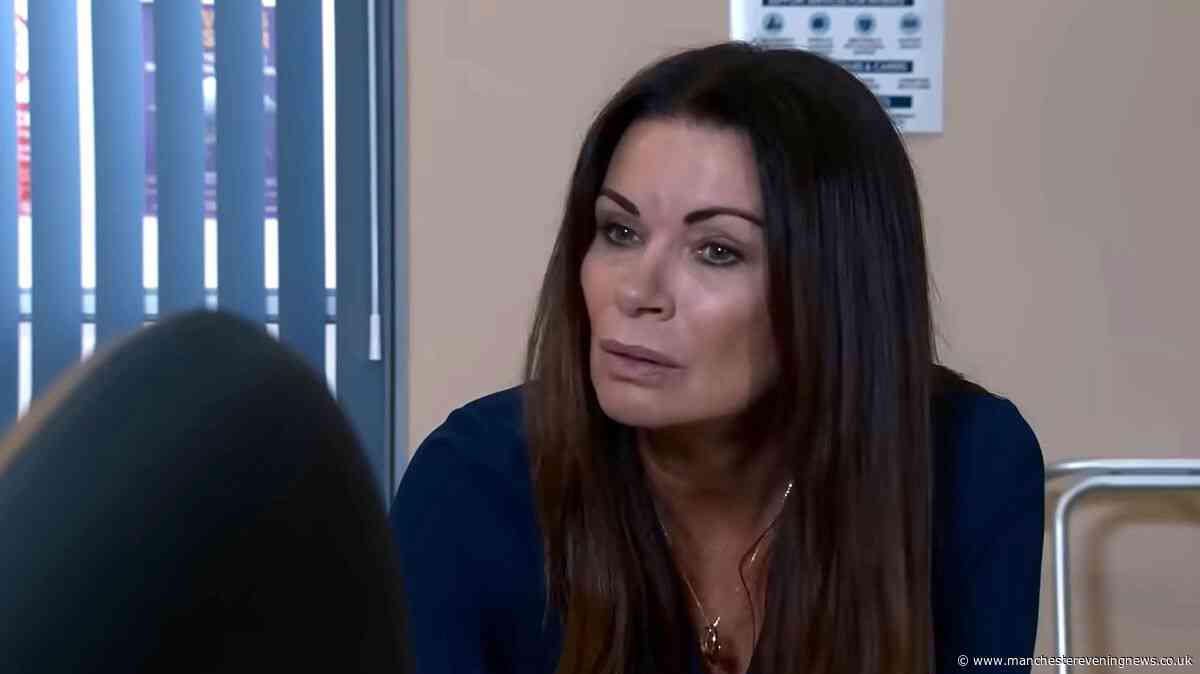 Coronation Street fans question if major return is on cards to rock Carla Connor-Swain