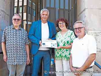 Neue Plakette des SR an der Ludwig Galerie
